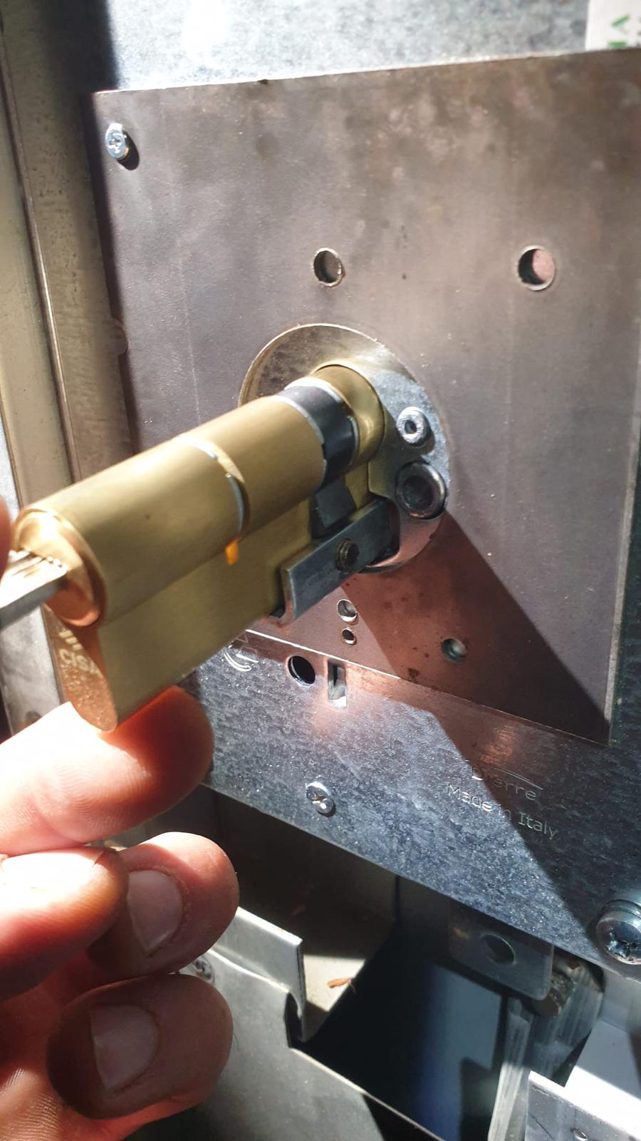 Cilindro anti-arrombamento CISA - LockTop
